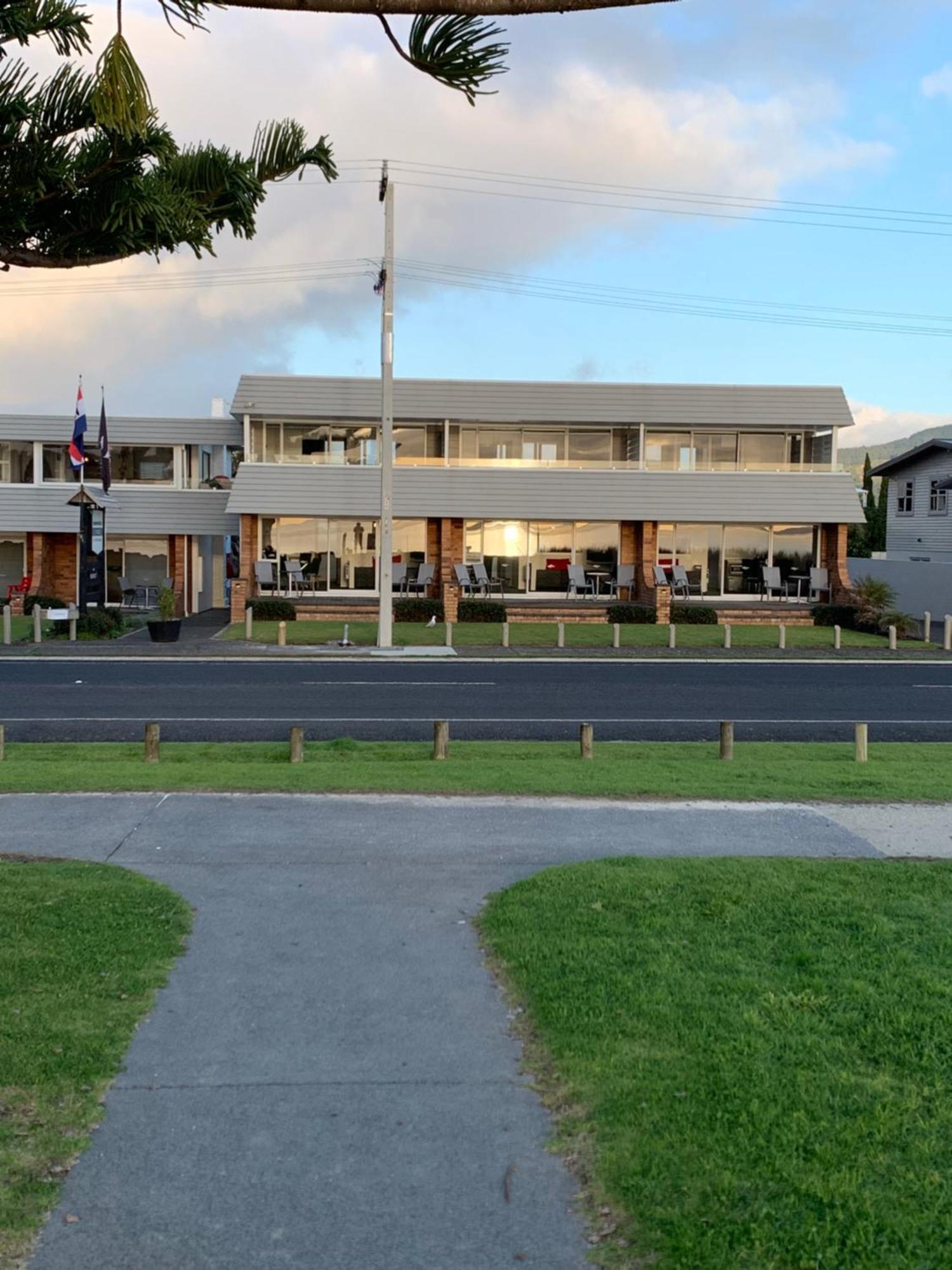 The Oceanside Motel Whitianga Extérieur photo
