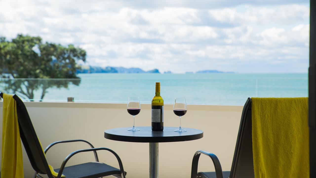 The Oceanside Motel Whitianga Extérieur photo