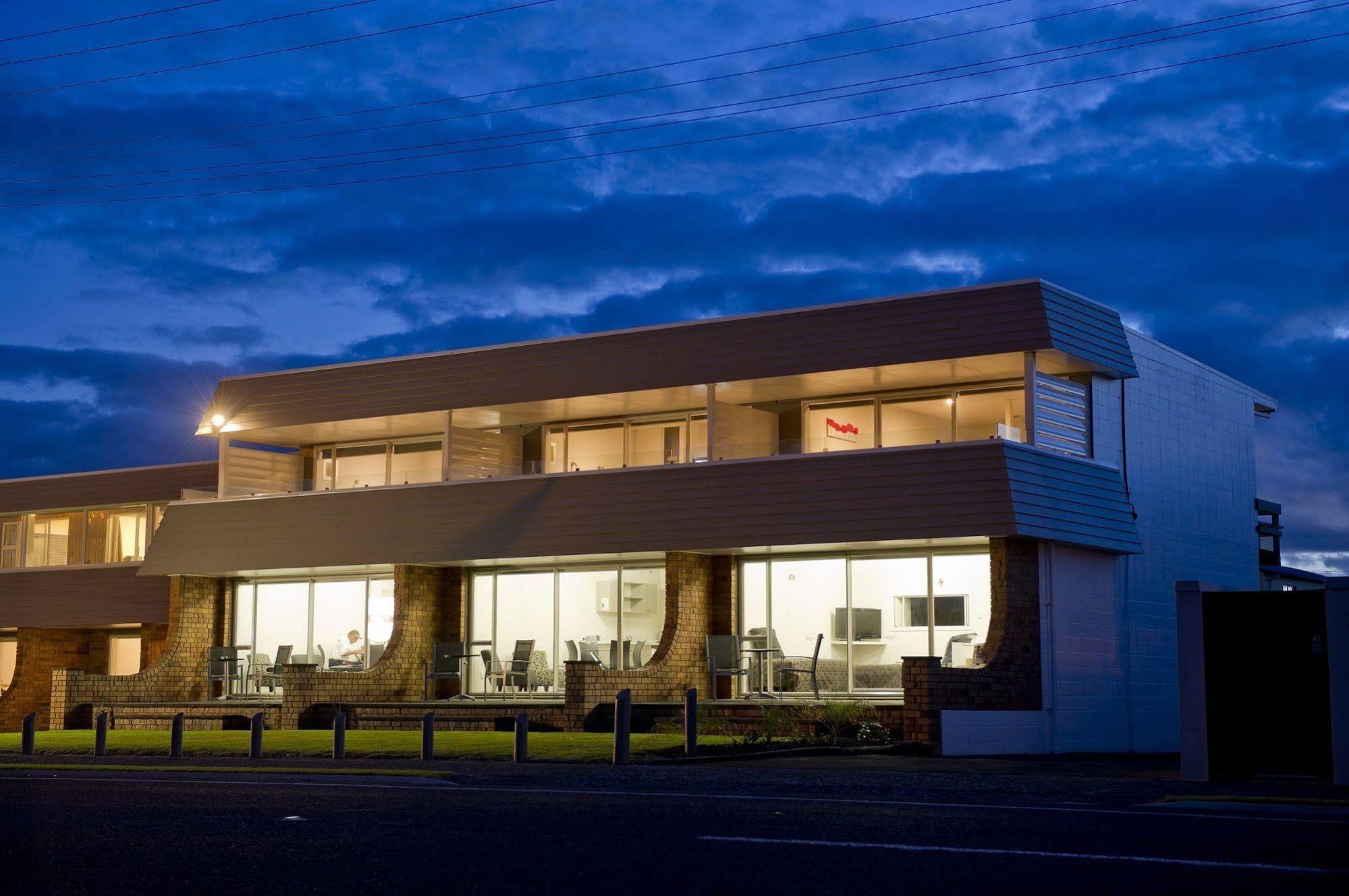 The Oceanside Motel Whitianga Extérieur photo