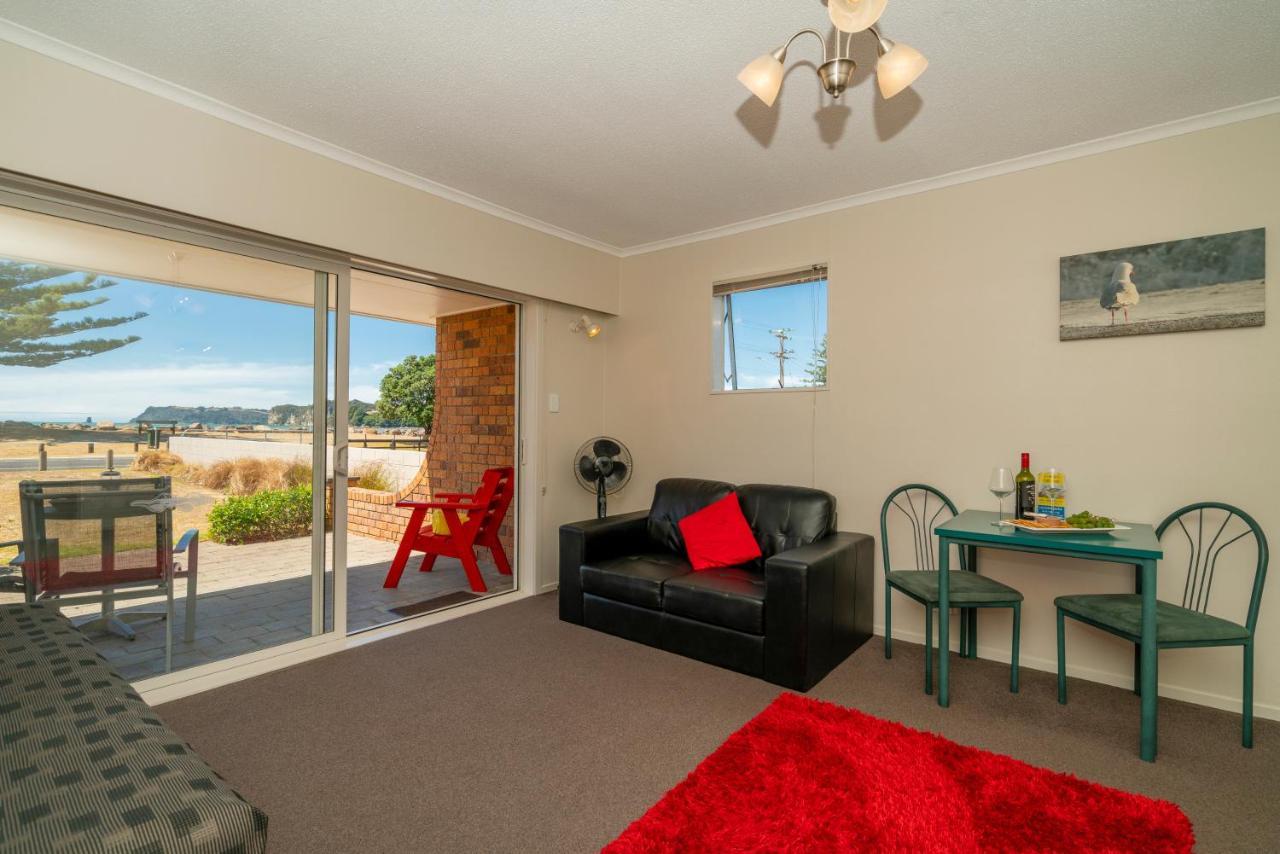 The Oceanside Motel Whitianga Extérieur photo