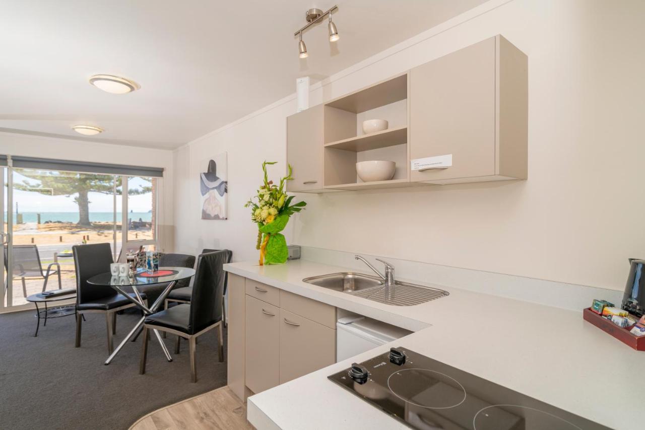 The Oceanside Motel Whitianga Extérieur photo