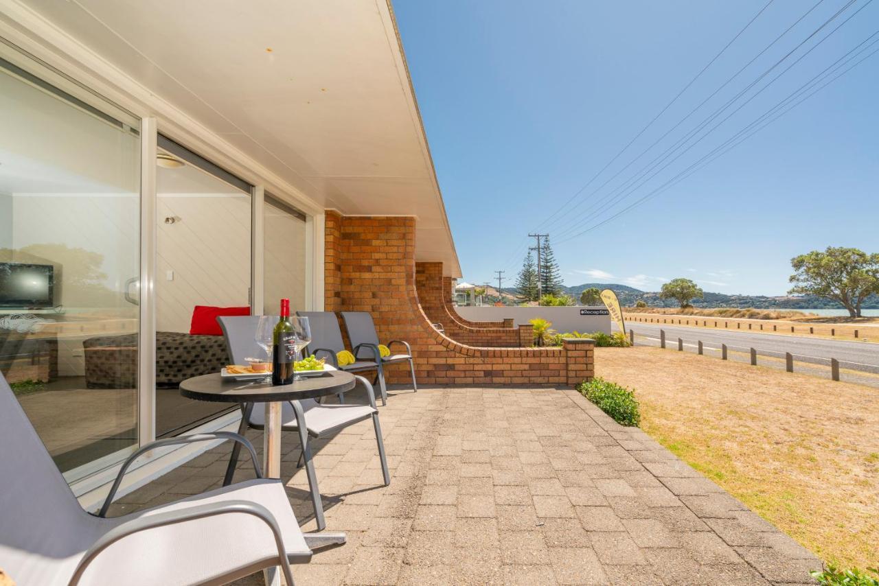The Oceanside Motel Whitianga Extérieur photo